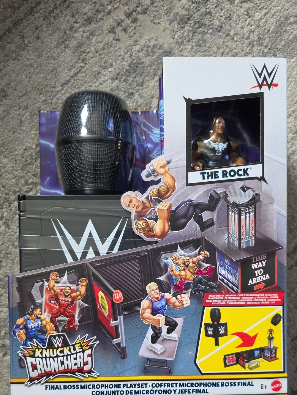 WWE Knuckle Crunchers Final Boss Microphone Playset – ROCK Black, Purple, White